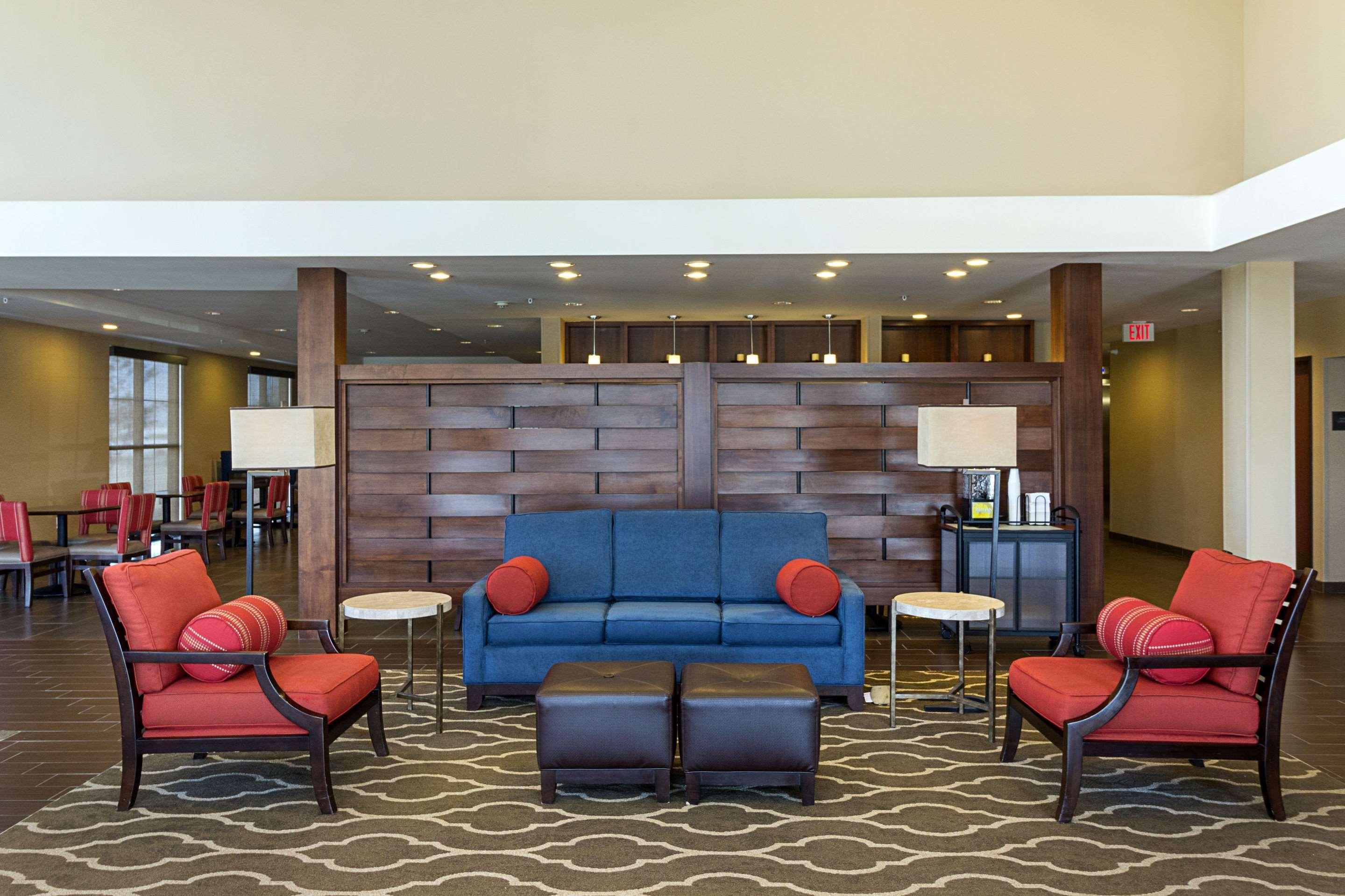 Comfort Suites & Conference Center Worthington Exterior foto