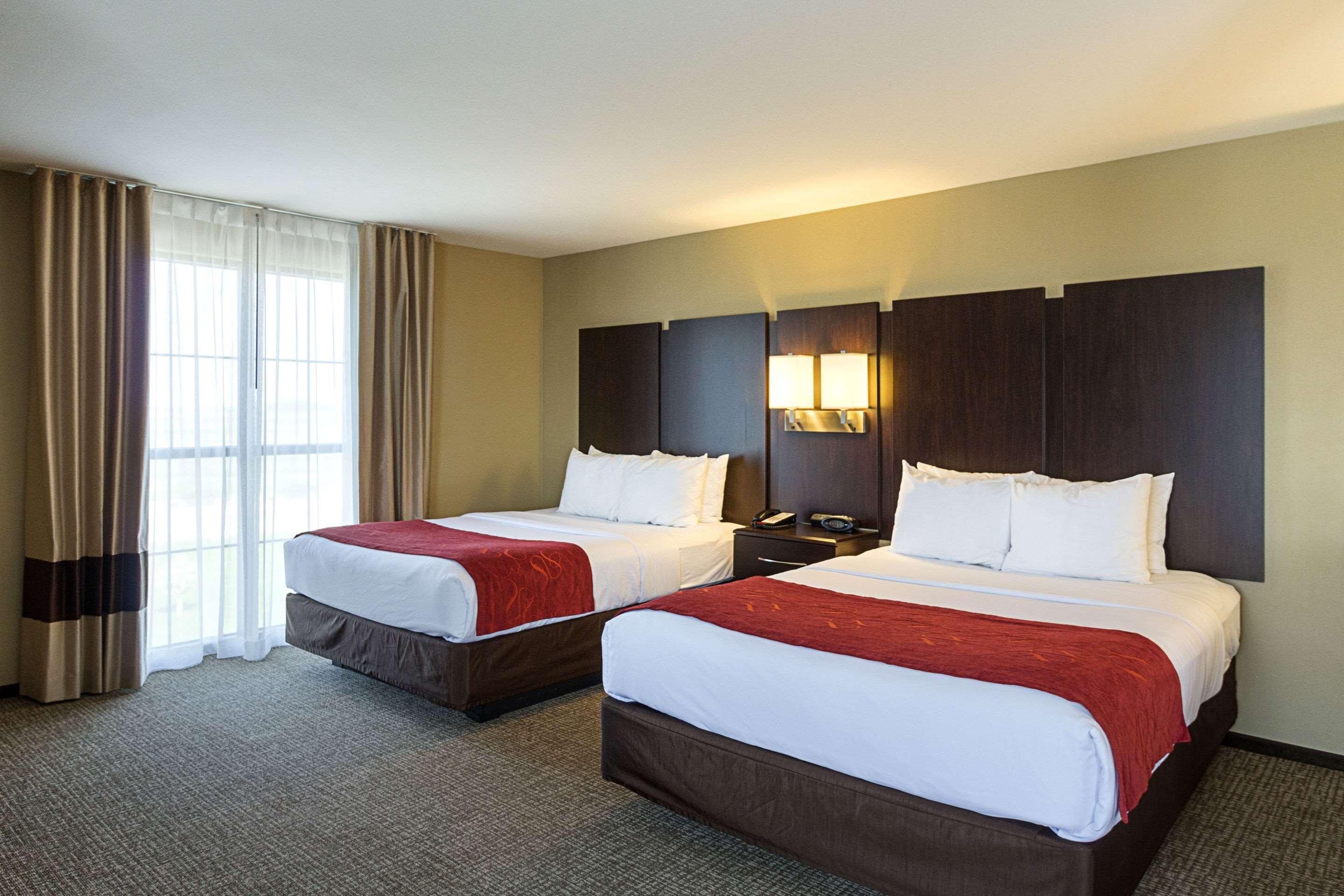 Comfort Suites & Conference Center Worthington Exterior foto